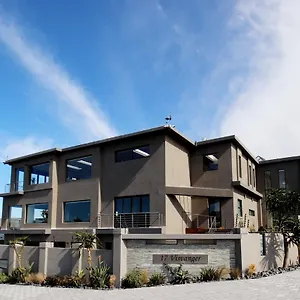 Bed & Breakfast C' La Vie Luxury, Melkbosstrand